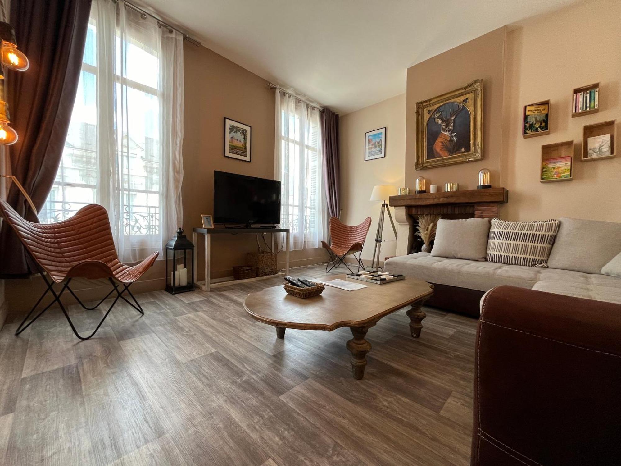Cote Chateau - Grand Appartement Au Coeur De Blois Exterior photo